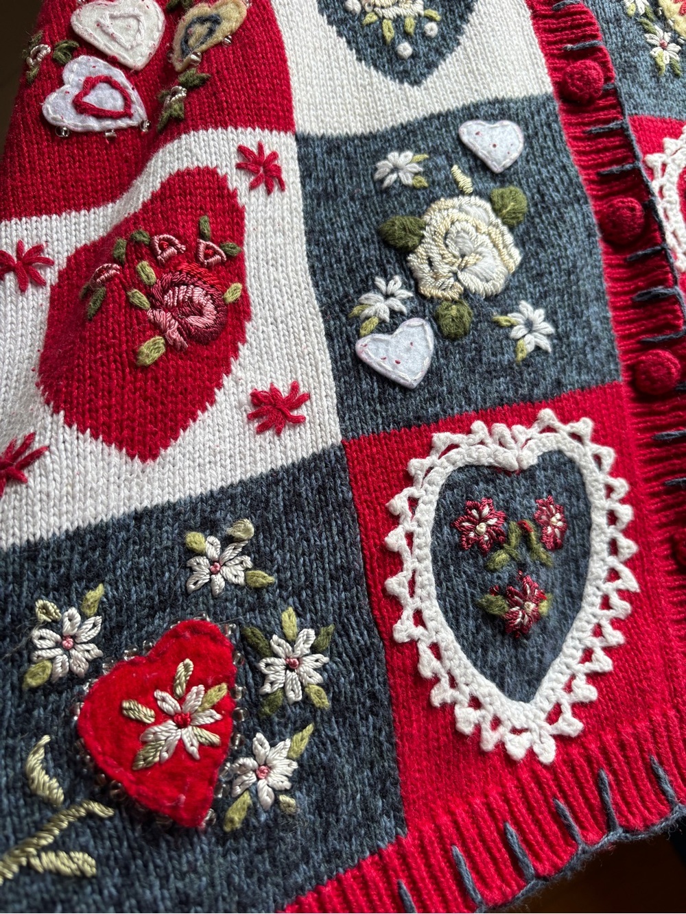EUC Vintage Y2K Heirloom Collectibles XL Patchwork Heart Granny Cardigan Sweater - Picture 5 of 16